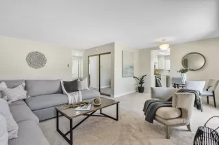 Photo #4: 230015308 Listing