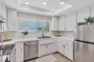 Photo #6: 230015308 Listing