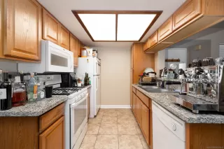 Photo #3: 230015319 Listing