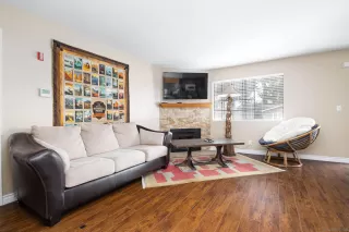 Photo #5: 230015319 Listing