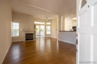 Photo #3: 230015323 Listing