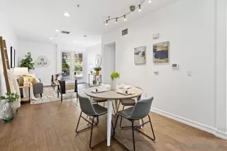 Photo #4: 230015340 Listing 