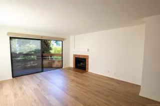 Photo #5: 230015379 Listing