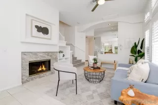 Photo #4: 230015396 Listing