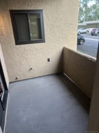 Photo #5: 230015403 Listing