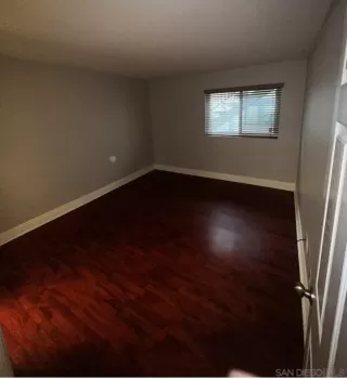 Photo #6: 230015403 Listing