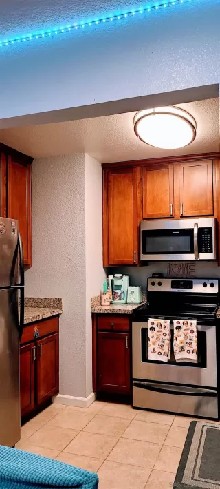 Photo #6: 230015417 Listing