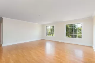 Photo #2: 230015426 Listing