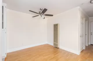 Photo #4: 230015426 Listing