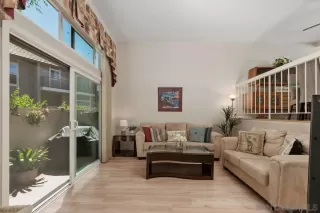 Photo #3: 230015448 Listing