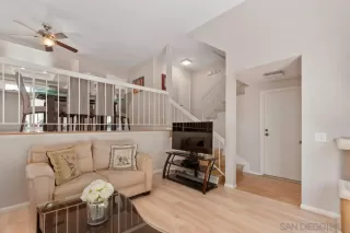 Photo #4: 230015448 Listing