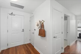 Photo #1: 230015451 Listing 