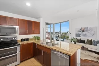 Photo #4: 230015451 Listing 