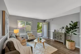 Photo #2: 230015475 Listing 