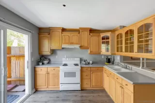 Photo #5: 230015475 Listing 