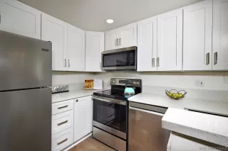 Photo #6: 230015487 Listing