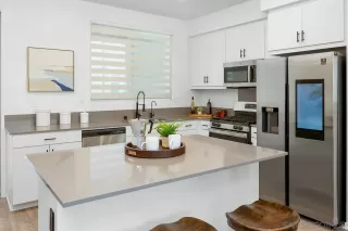 Photo #4: 230015498 Listing