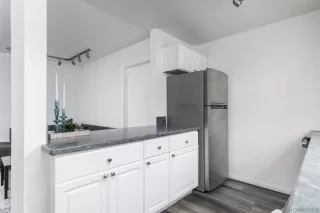 Photo #5: 230015534 Listing 