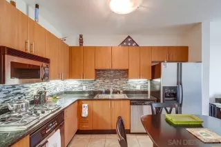 Photo #4: 230015536 Listing