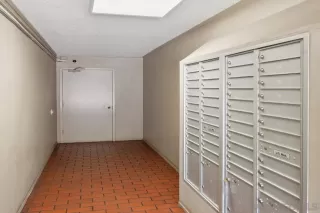 Photo #2: 230015545 Listing 