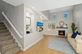 Photo #2: 230015549 Listing 