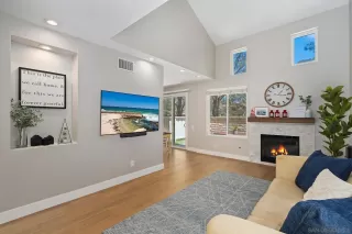 Photo #3: 230015549 Listing 