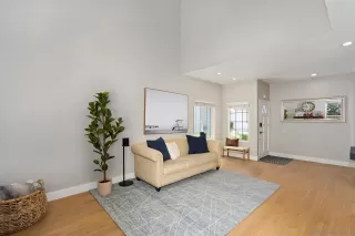 Photo #4: 230015549 Listing 