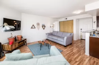 Photo #6: 230015583 Listing