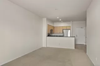 Photo #2: 230015648 Listing