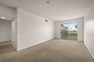 Photo #3: 230015648 Listing