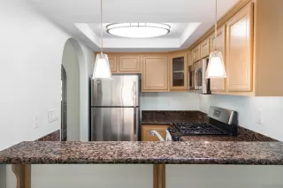 Photo #5: 230015657 Listing