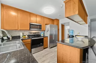 Photo #6: 230015668 Listing 