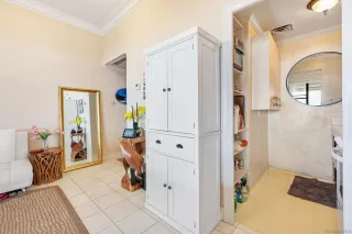 Photo #4: 230015672 Listing