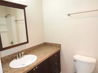 Photo #5: 230015673 Listing