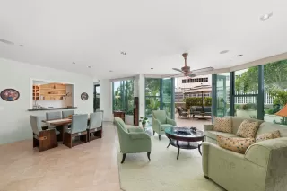 Photo #6: 230015688 Listing