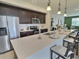 Photo #3: 230015705 Listing