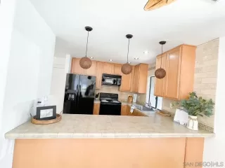 Photo #5: 230015724 Listing