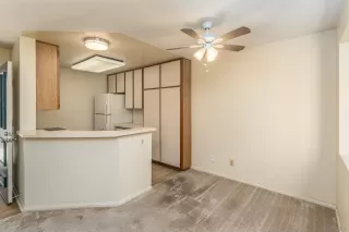 Photo #6: 230015730 Listing 