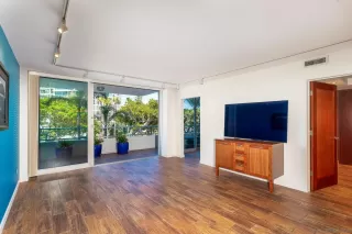 Photo #6: 230015733 Listing 