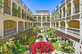 Photo #2: 230015763 Listing