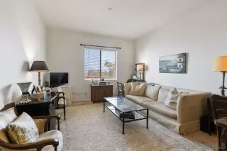 Photo #3: 230015763 Listing