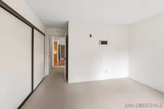 Photo #6: 230015788 Listing 