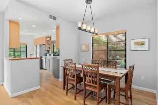 Photo #3: 230015826 Listing