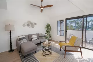 Photo #2: 230015838 Listing