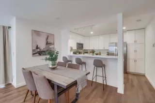 Photo #3: 230015850 Listing 