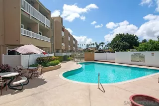 Photo #3: 230015861 Listing 