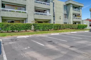 Photo #4: 230015876 Listing 