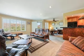 Photo #5: 230015888 Listing