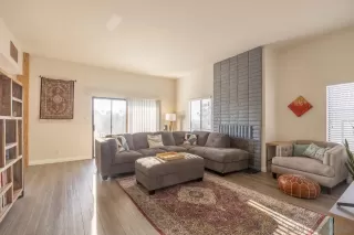 Photo #1: 230015929 Listing