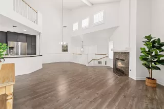 Photo #1: 230015934 Listing